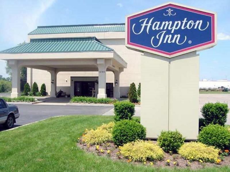 Hampton Inn Нью-Филадельфия Экстерьер фото